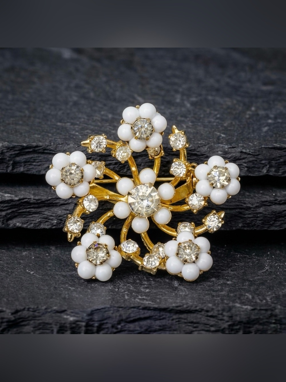 Vintage 50s Coro White Thermoset Lucite Bead Rhinestone Pinwheel Flower Brooch
